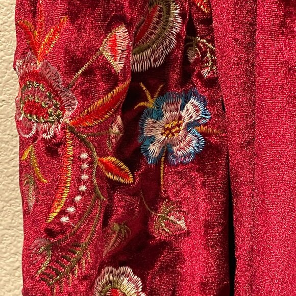 (NEW) ASA FASHION Velvet Embroidered Lantern Sleeve Boho Mini, Deep Red - XXL - Picture 6 of 11